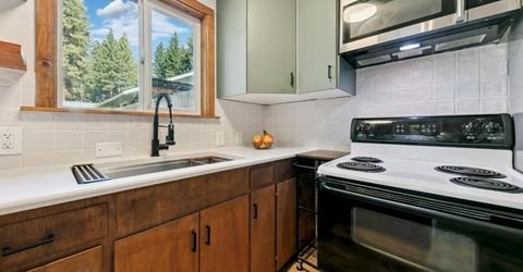 920 Lapham Drive, South Lake Tahoe, CA 96150 Photo