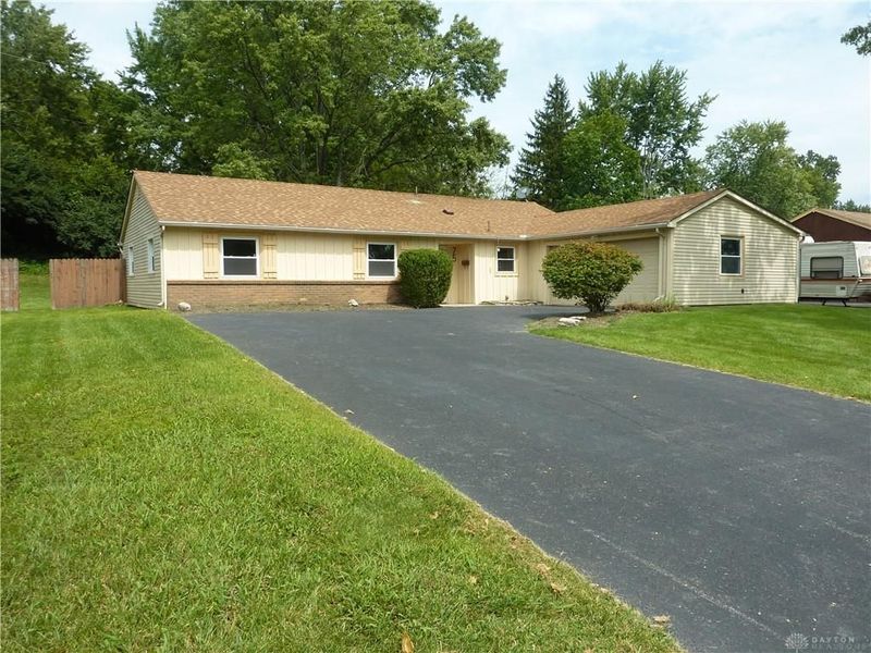 75 Benzell Drive, Centerville, OH 45458 Photo 1