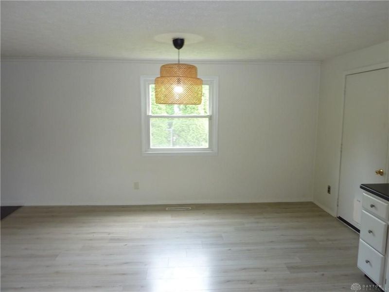 75 Benzell Drive, Centerville, OH 45458 Photo 3