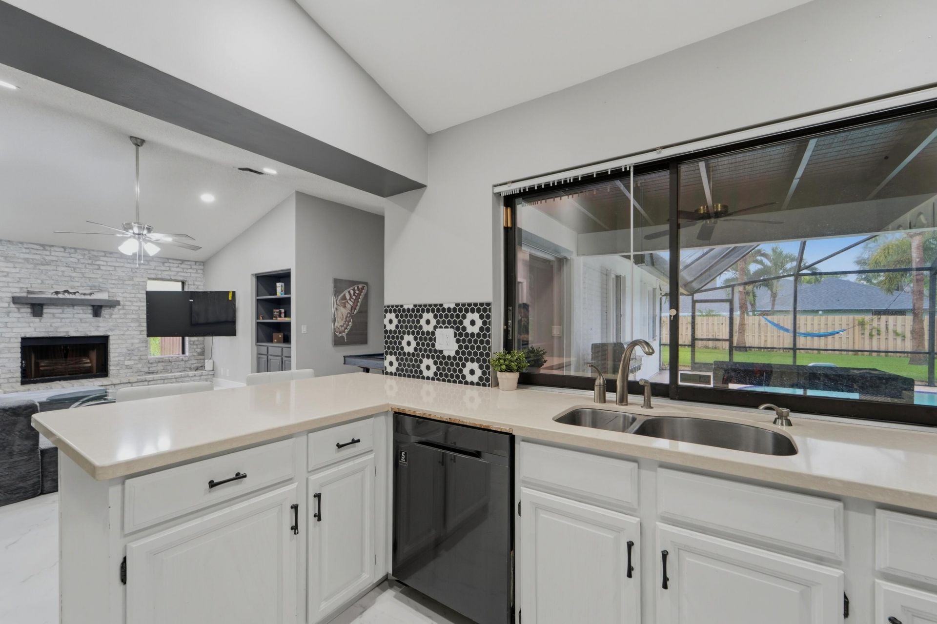 301 Knotty Wood Lane, Wellington, FL 33414 Photo