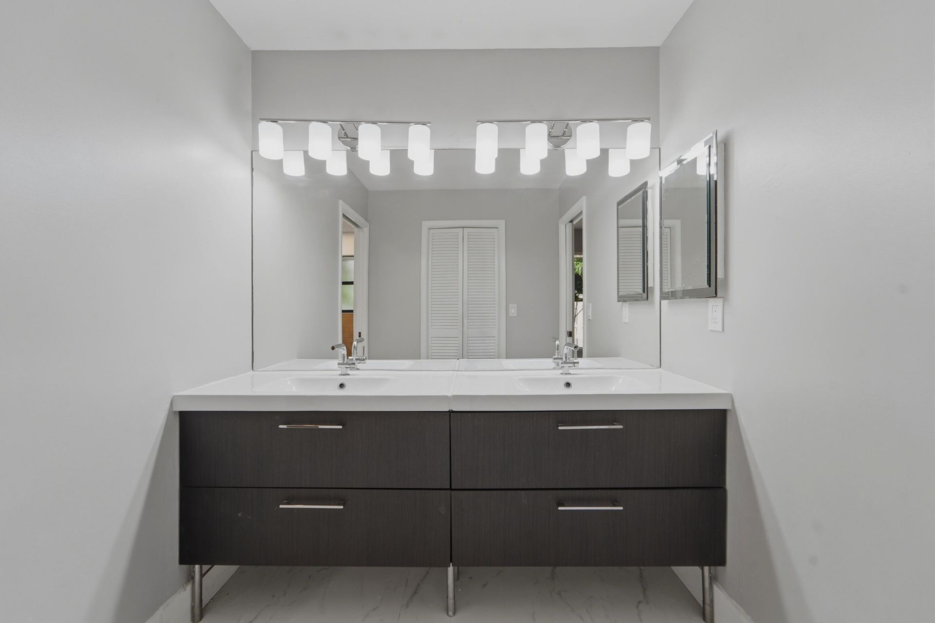 301 Knotty Wood Lane, Wellington, FL 33414 Photo