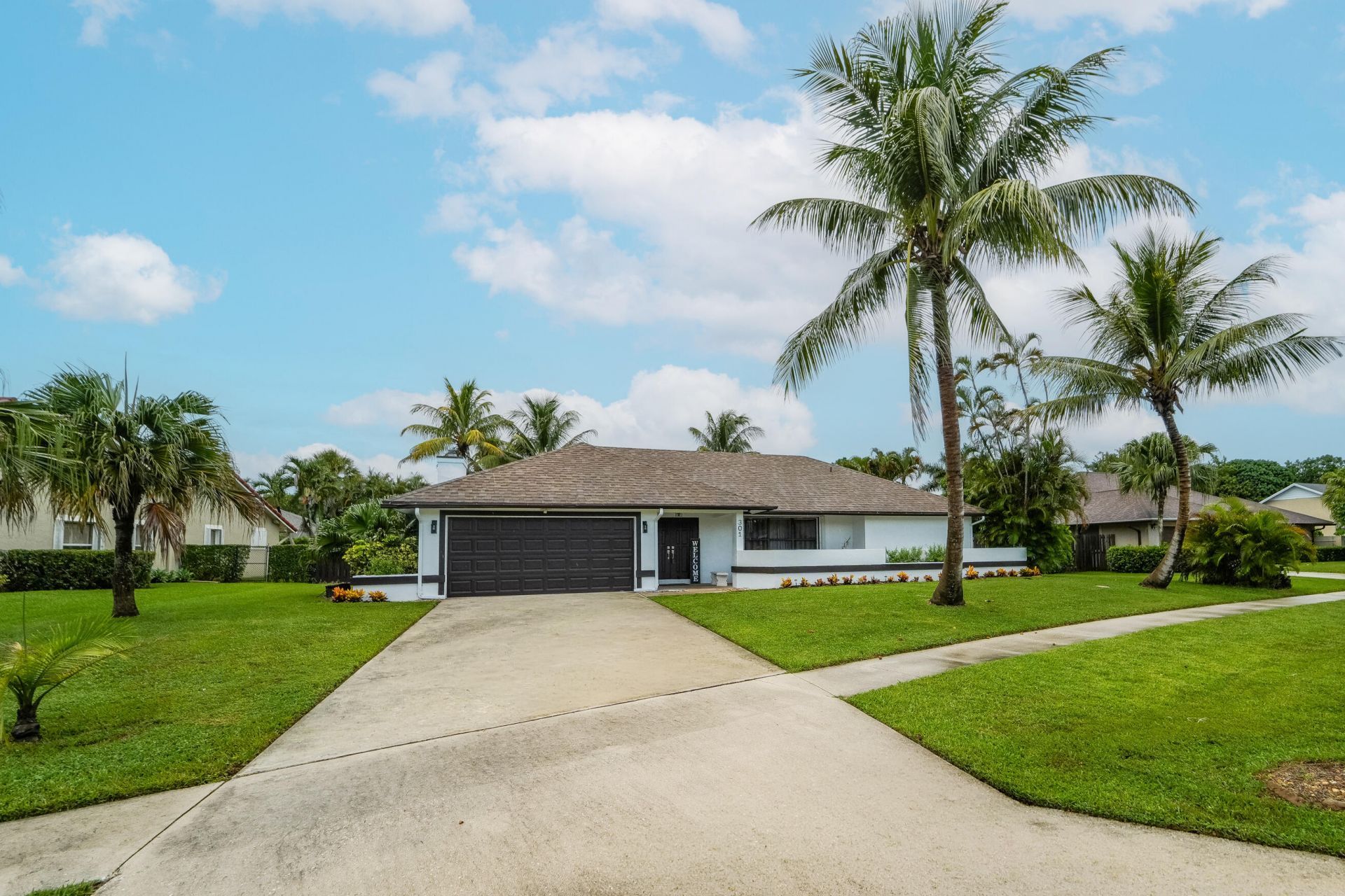 301 Knotty Wood Lane, Wellington, FL 33414 Photo