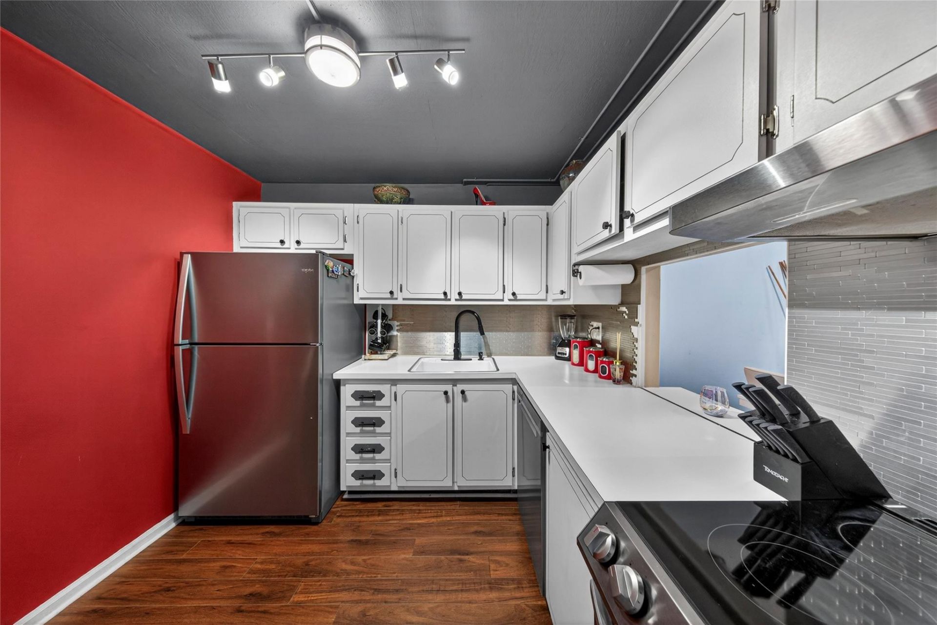 1800 N Andrews Avenue, Unit 2F, Fort Lauderdale, FL 33311 Photo