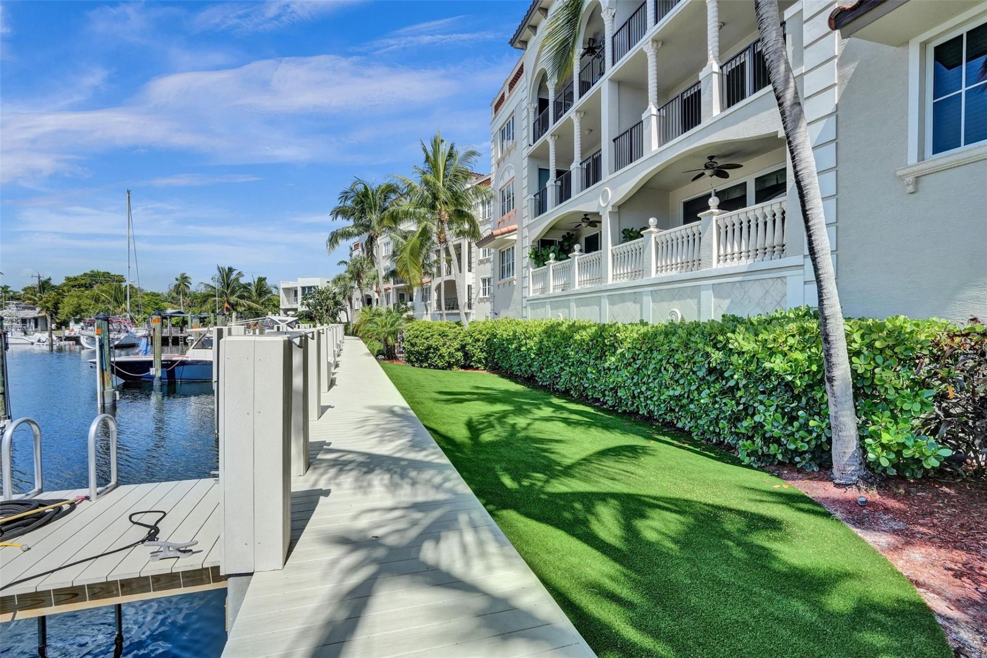 1424 SE 12th Street, Unit 2B, Fort Lauderdale, FL 33316 Photo