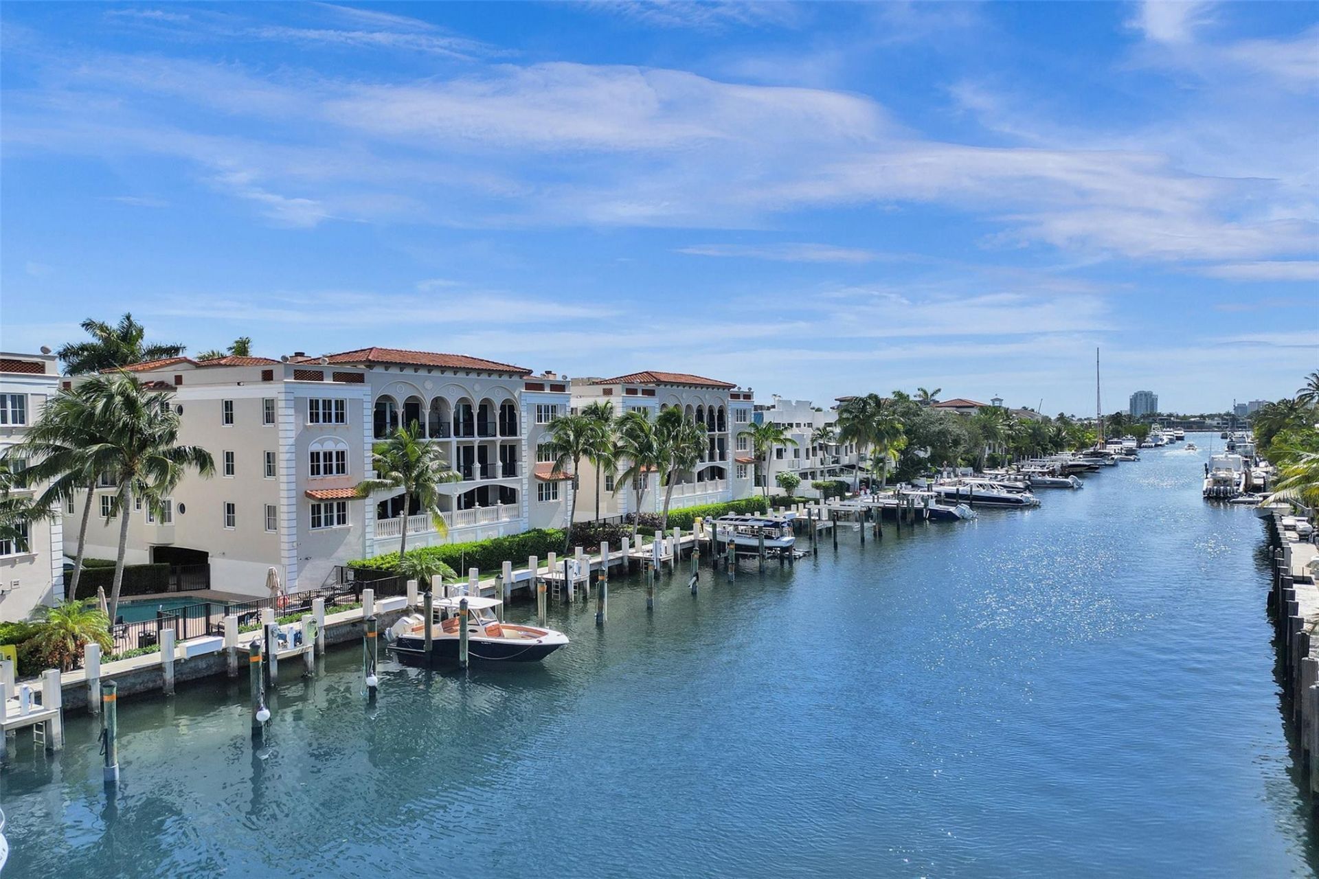 1424 SE 12th Street, Unit 2B, Fort Lauderdale, FL 33316 Photo