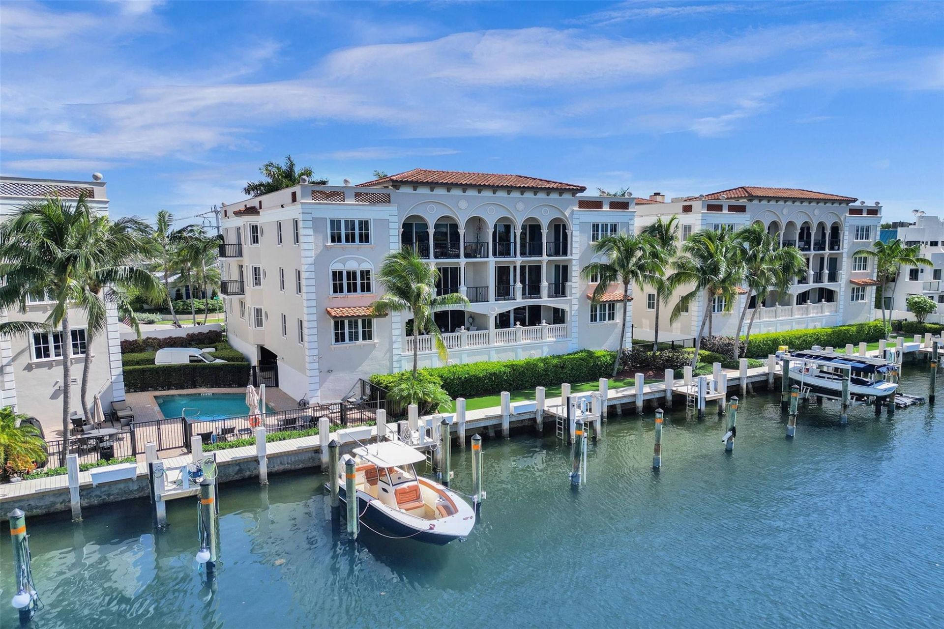 1424 SE 12th Street, Unit 2B, Fort Lauderdale, FL 33316 Photo