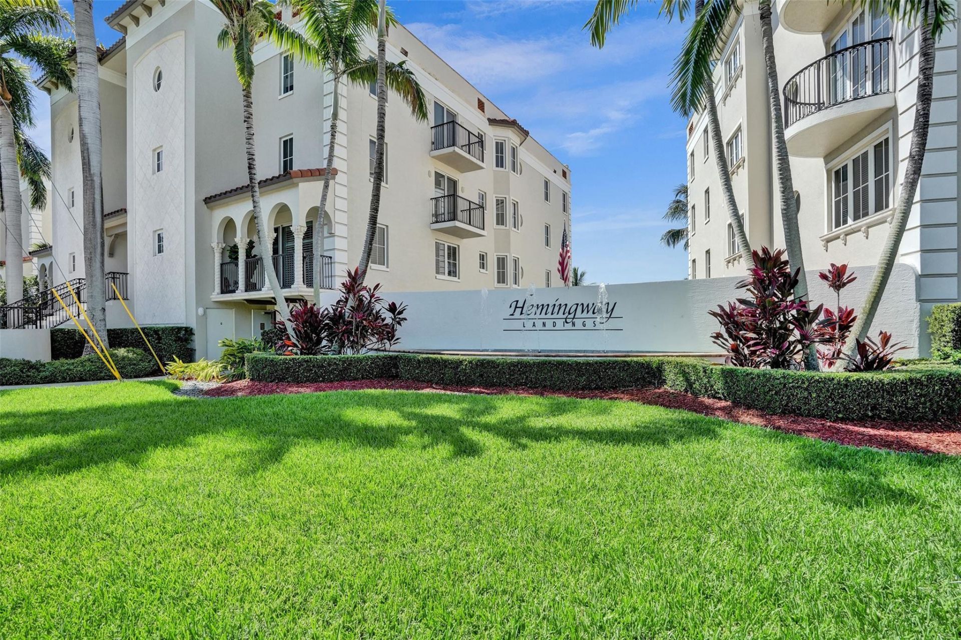 1424 SE 12th Street, Unit 2B, Fort Lauderdale, FL 33316 Photo