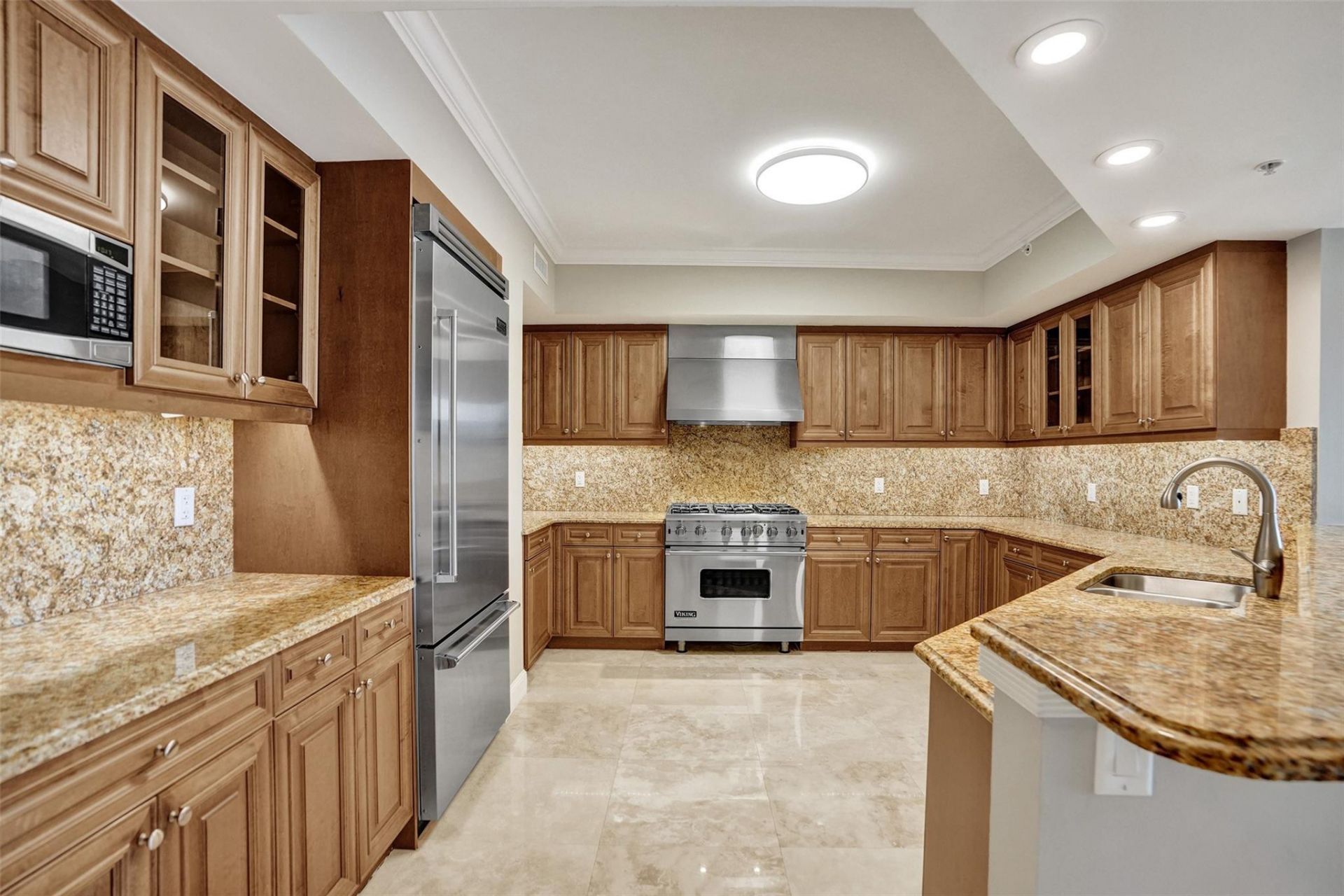 1424 SE 12th Street, Unit 2B, Fort Lauderdale, FL 33316 Photo