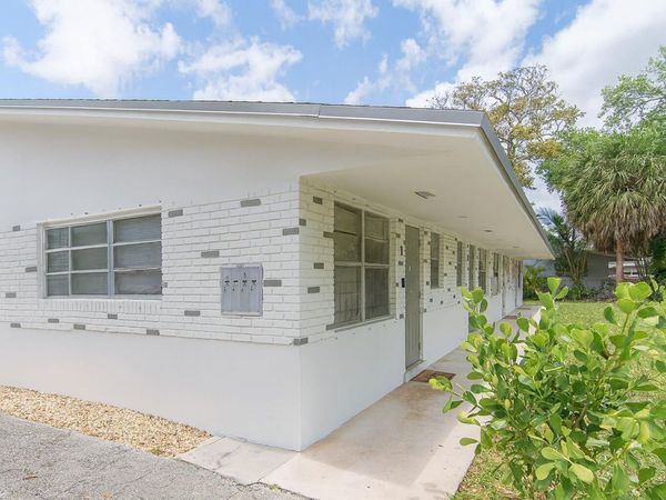 1601 SW 11th Court, Unit 1-16, Fort Lauderdale, FL 33312