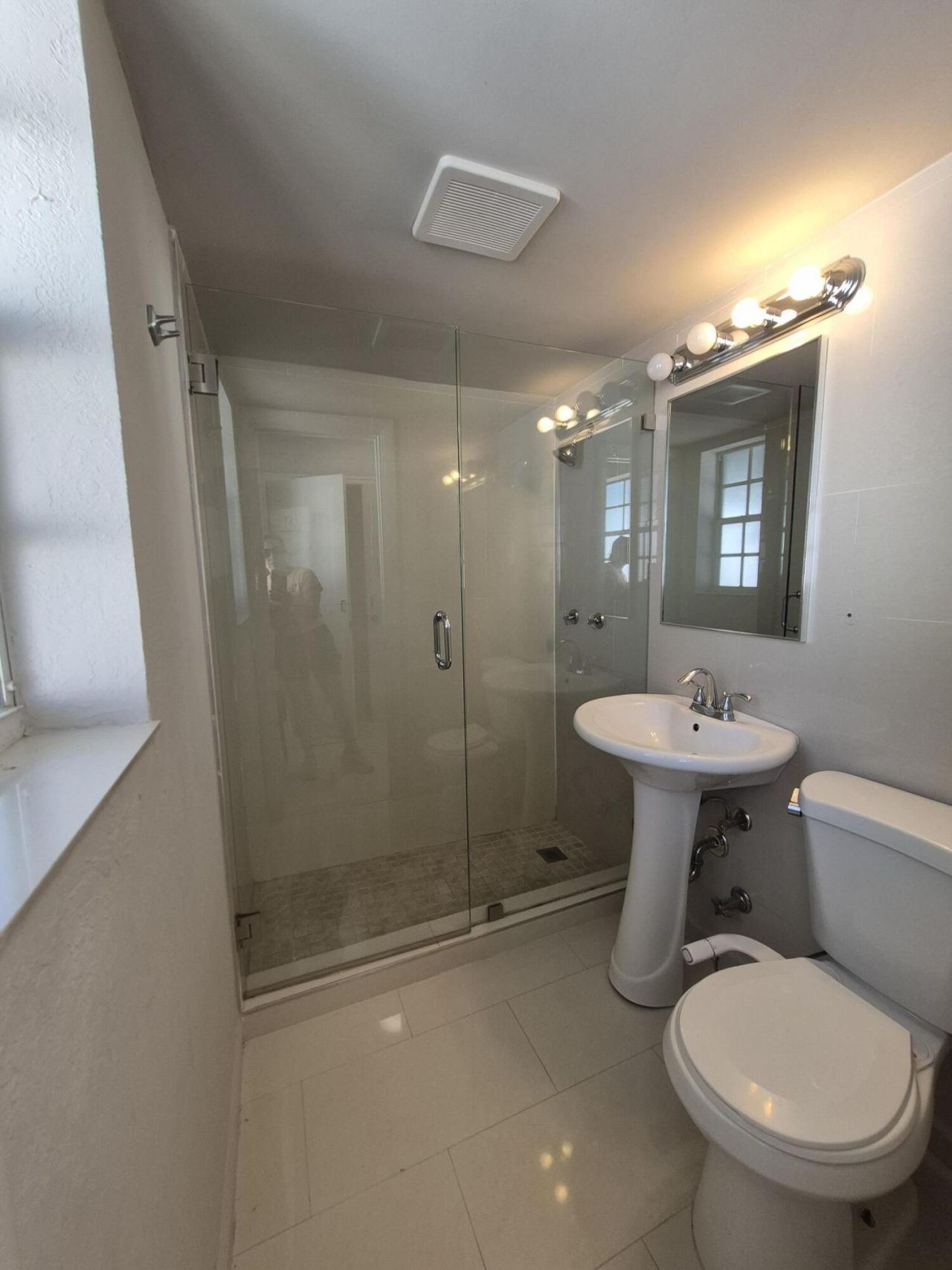 1007 SE 2nd Court, Unit 7, Fort Lauderdale, FL 33301 Photo