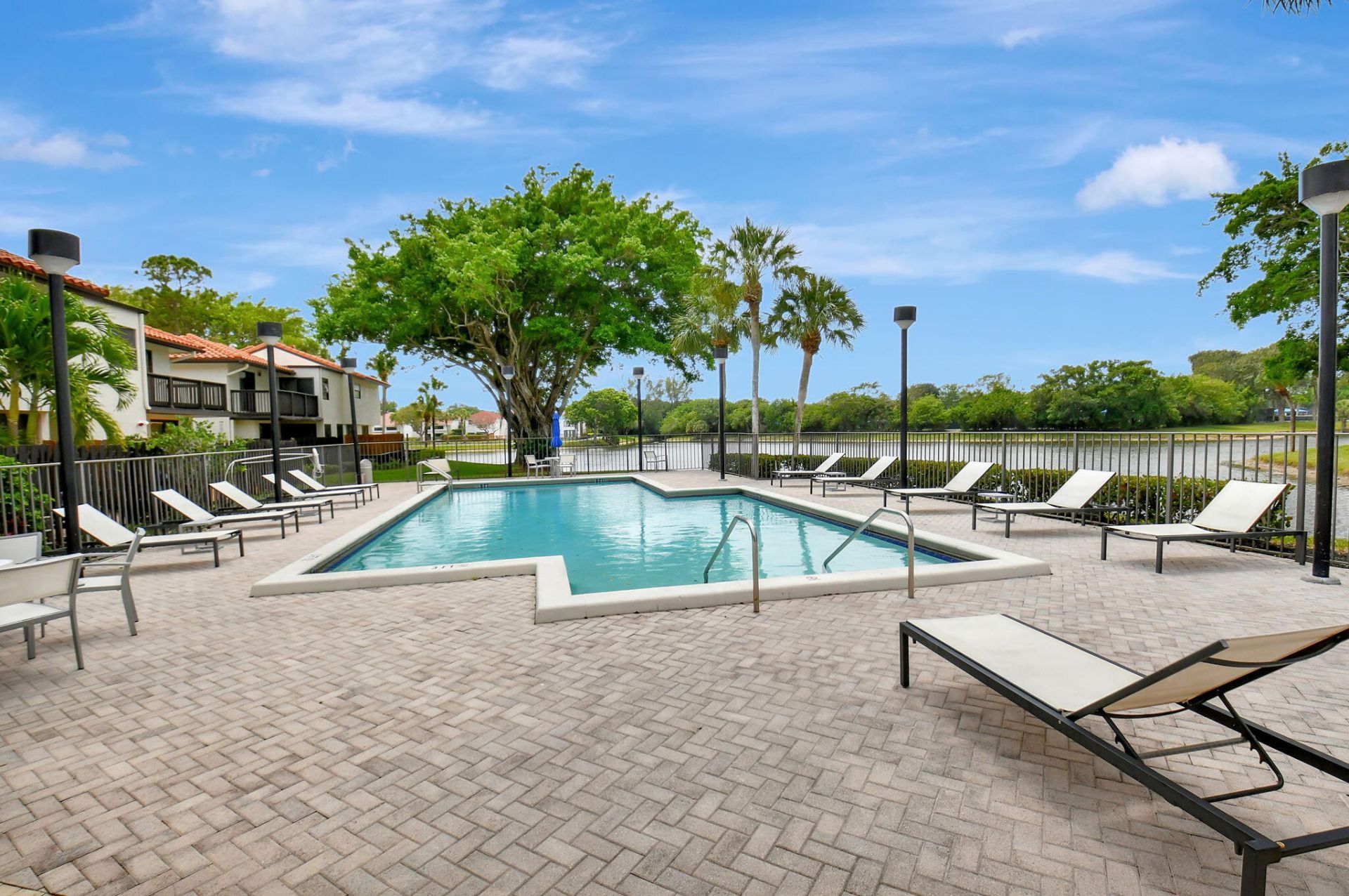 5726 Fox Hollow Drive, Unit G, Boca Raton, FL 33486 Photo