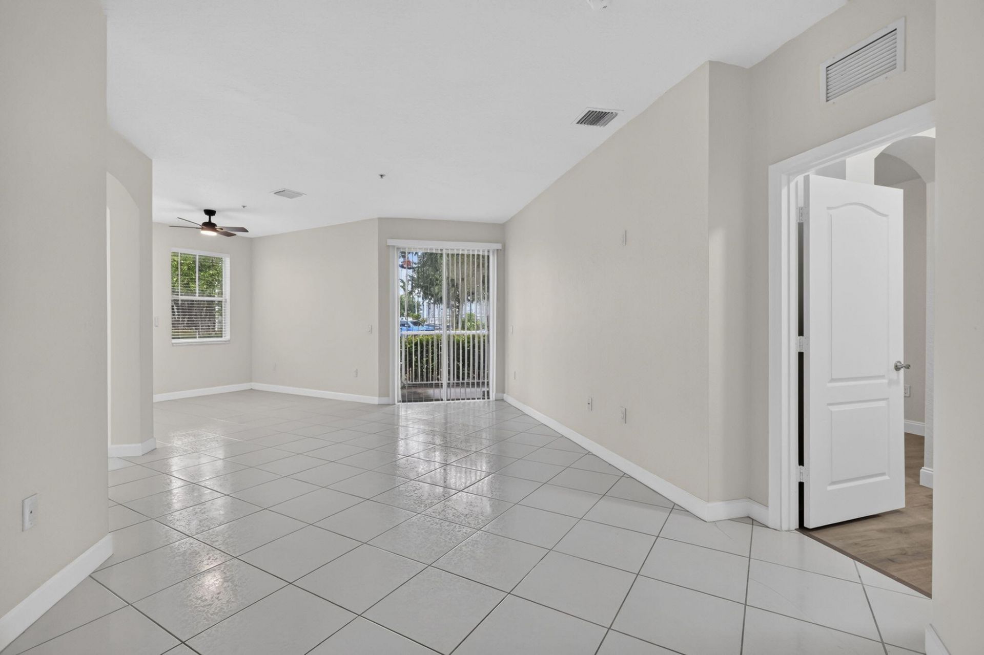 2103 Shoma Drive, Unit 122, Royal Palm Beach, FL 33414 Photo