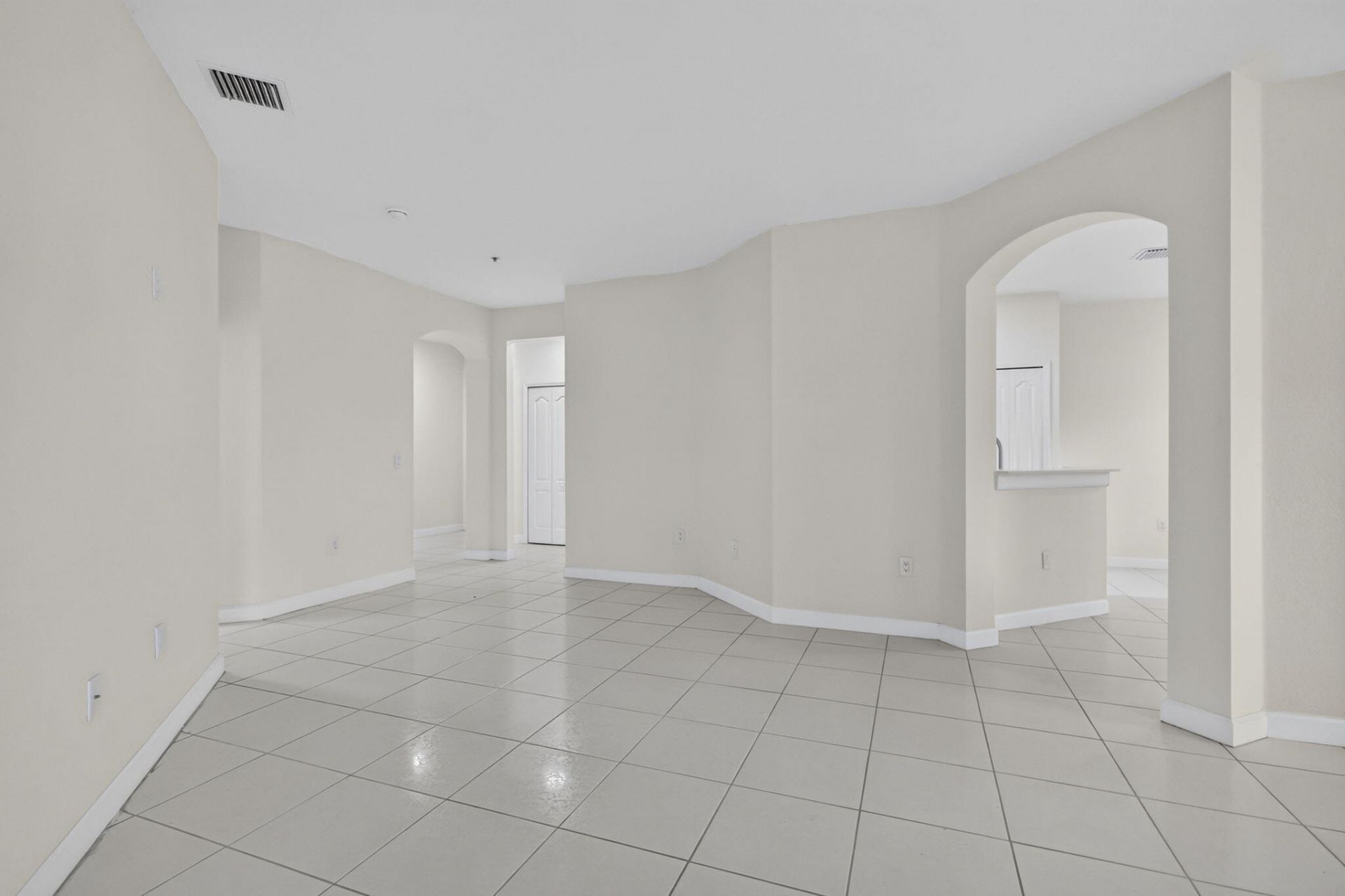 2103 Shoma Drive, Unit 122, Royal Palm Beach, FL 33414 Photo