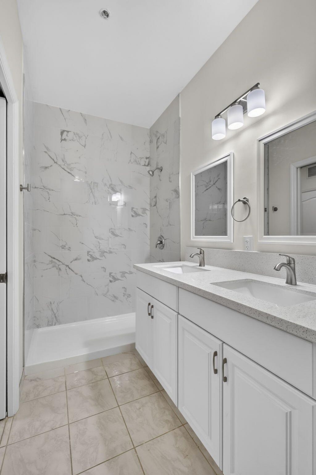 2103 Shoma Drive, Unit 122, Royal Palm Beach, FL 33414 Photo