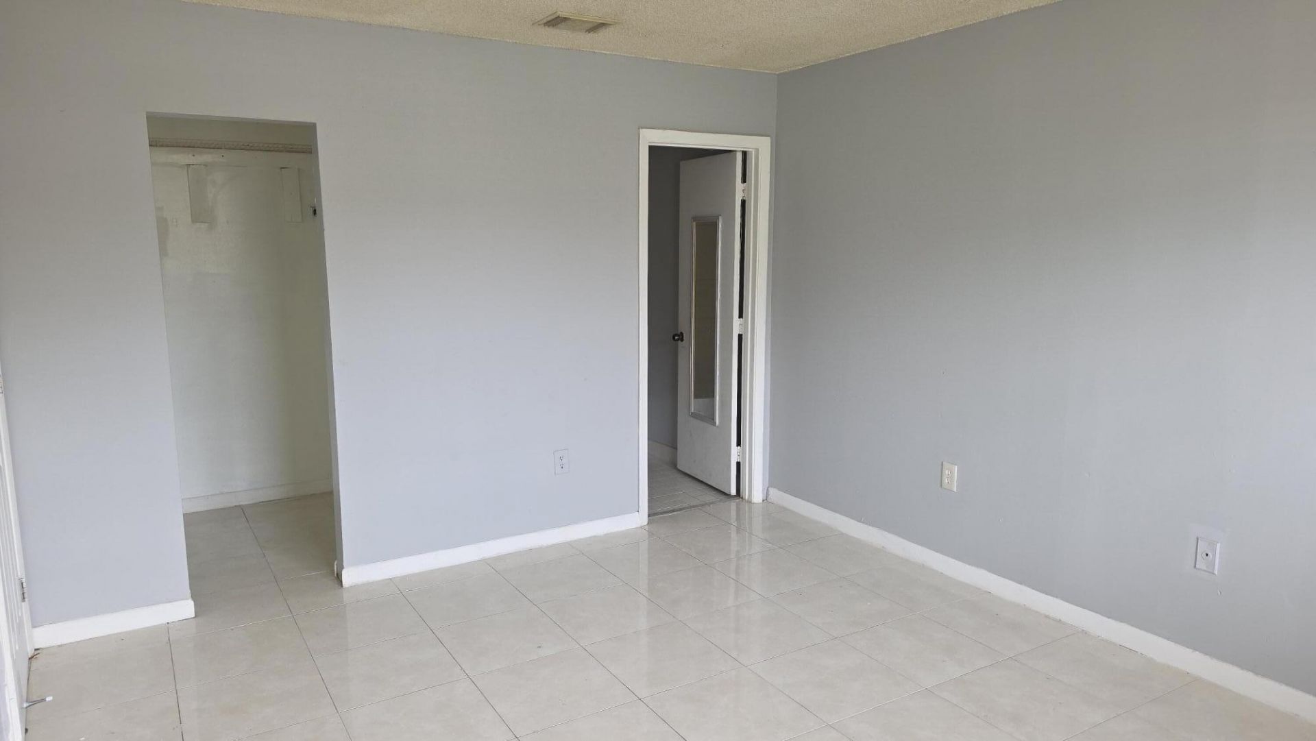 19802 NW 33rd Court, Miami Gardens, FL 33056 Photo