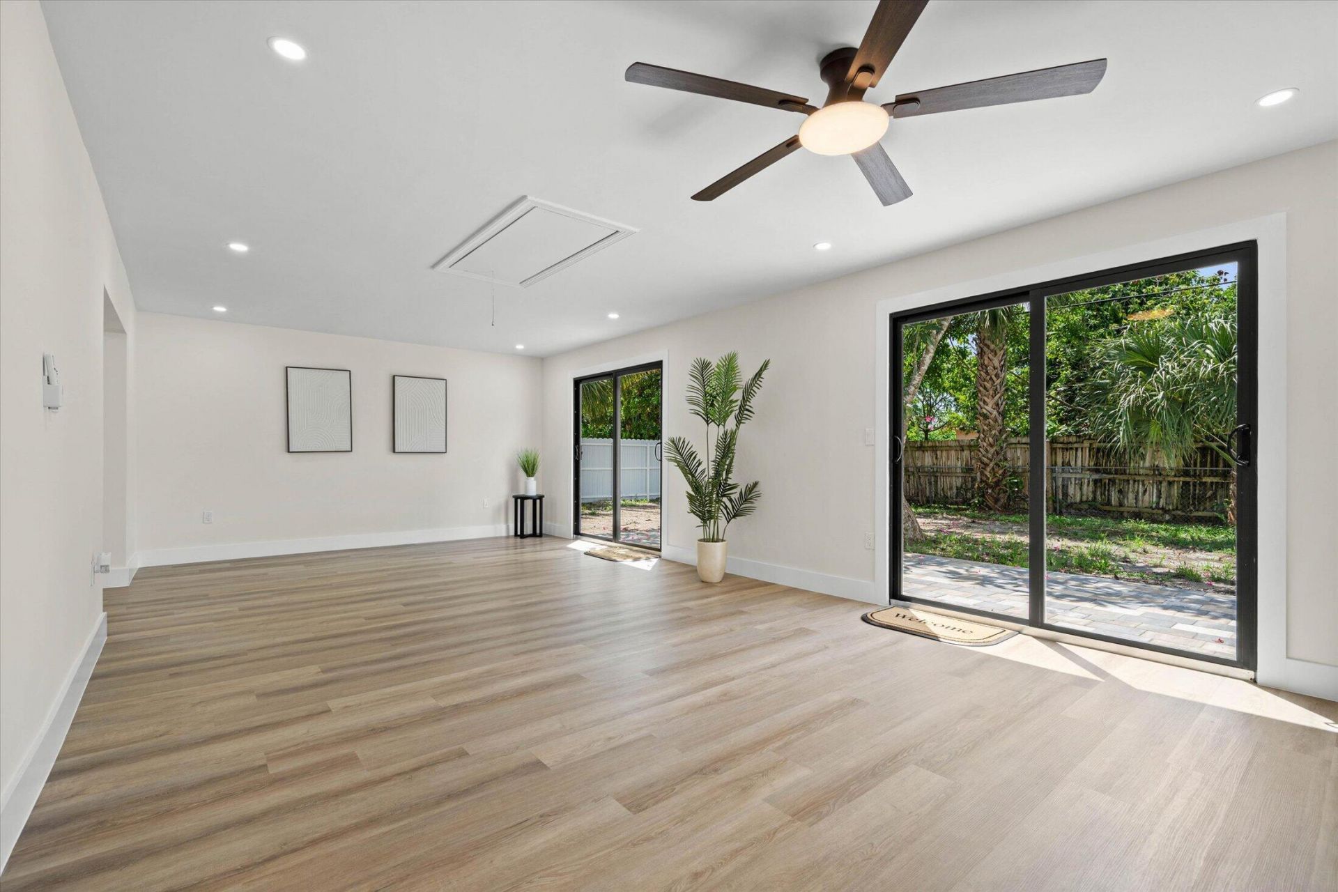 5834 Forest Hill Boulevard, West Palm Beach, FL 33415 Photo