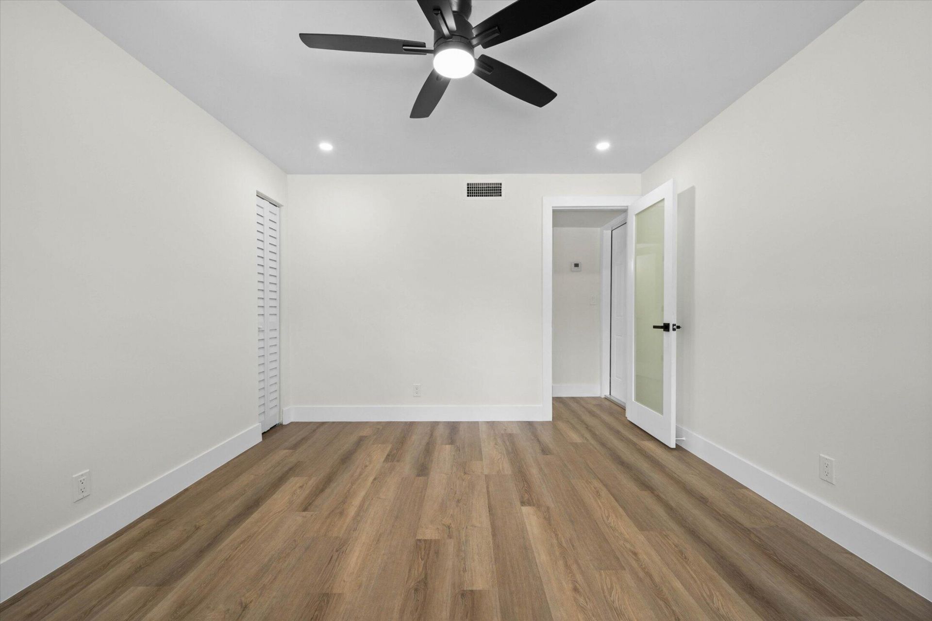 5834 Forest Hill Boulevard, West Palm Beach, FL 33415 Photo