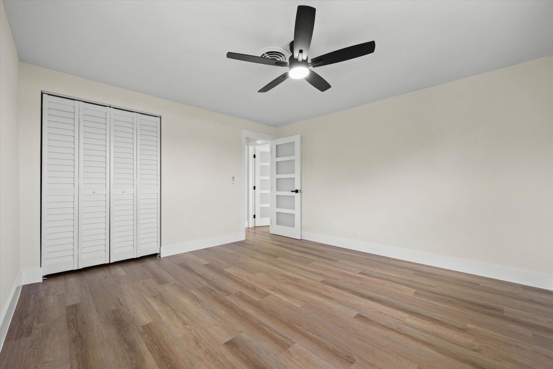 5834 Forest Hill Boulevard, West Palm Beach, FL 33415 Photo