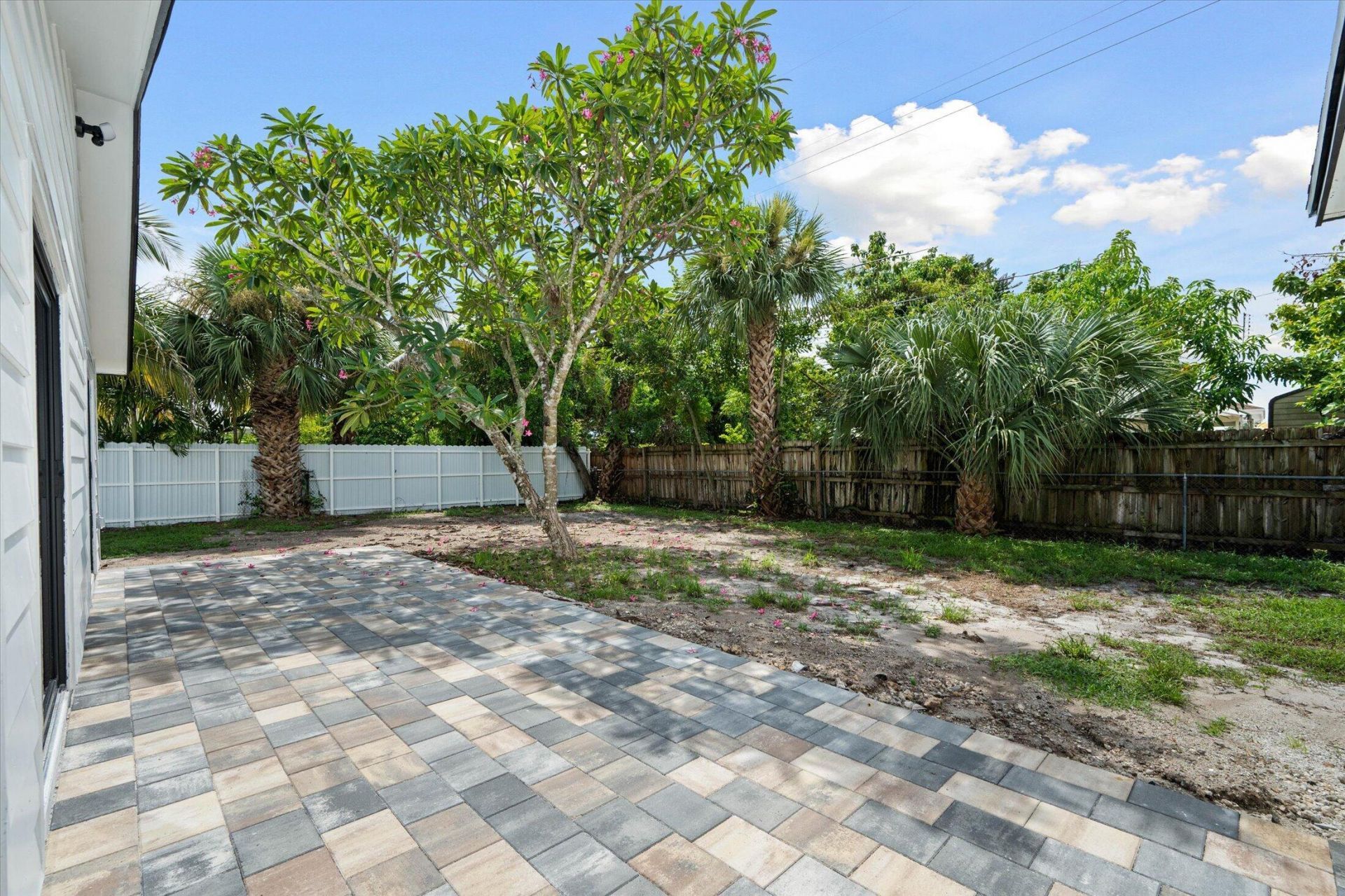 5834 Forest Hill Boulevard, West Palm Beach, FL 33415 Photo
