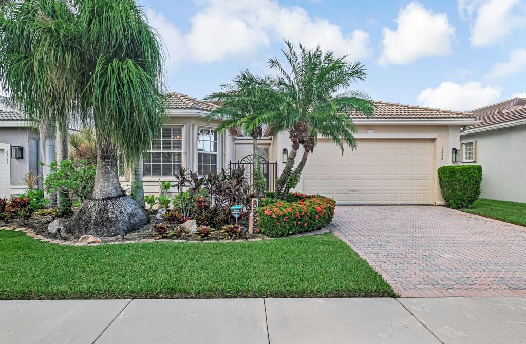 8225 La Jolla Vista Lane, Lake Worth, FL 33467 Photo