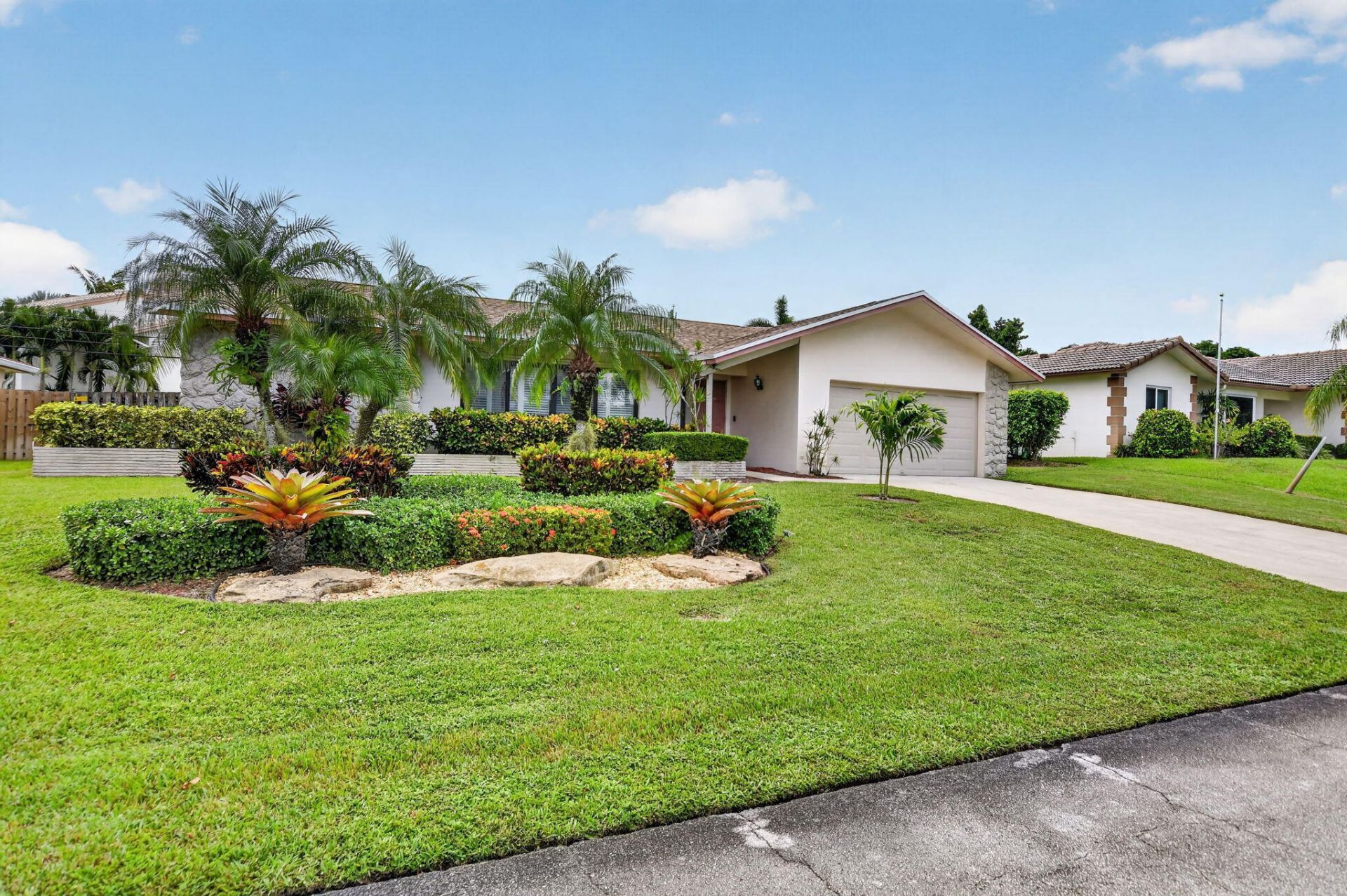 554 NW 46th Street, Boca Raton, FL 33431 Main Photo