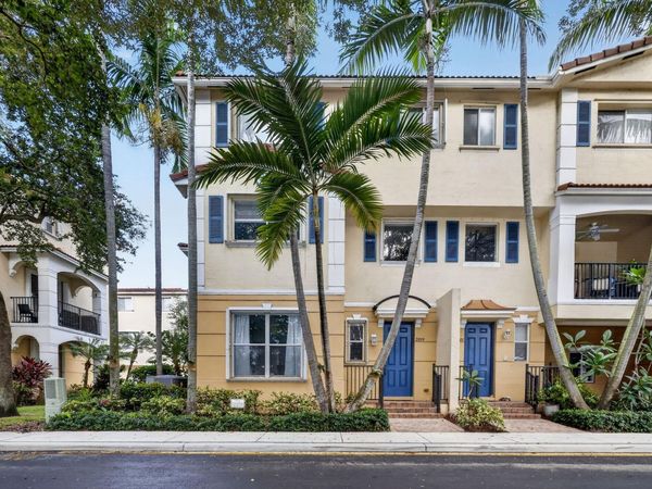 2899 S GREENLEAF Circle, Boynton Beach, FL 33426