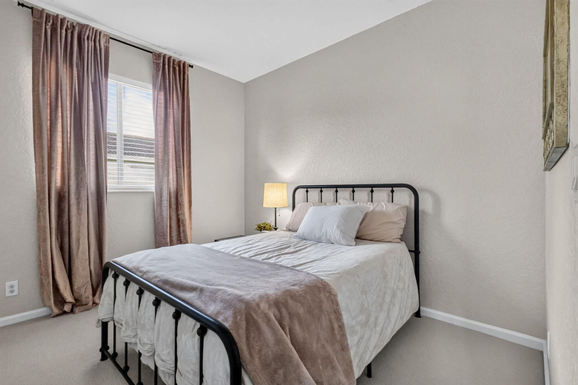 2899 S Greenleaf Circle, Boynton Beach, FL 33426 Photo