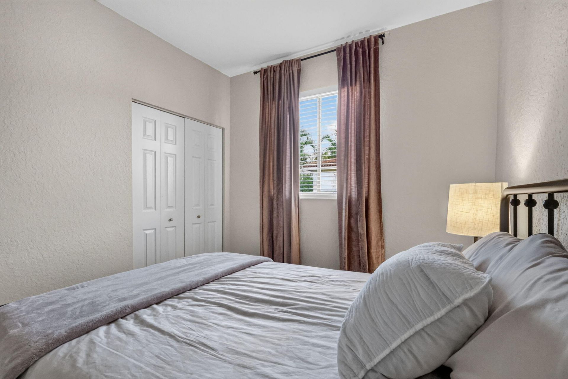 2899 S Greenleaf Circle, Boynton Beach, FL 33426 Photo