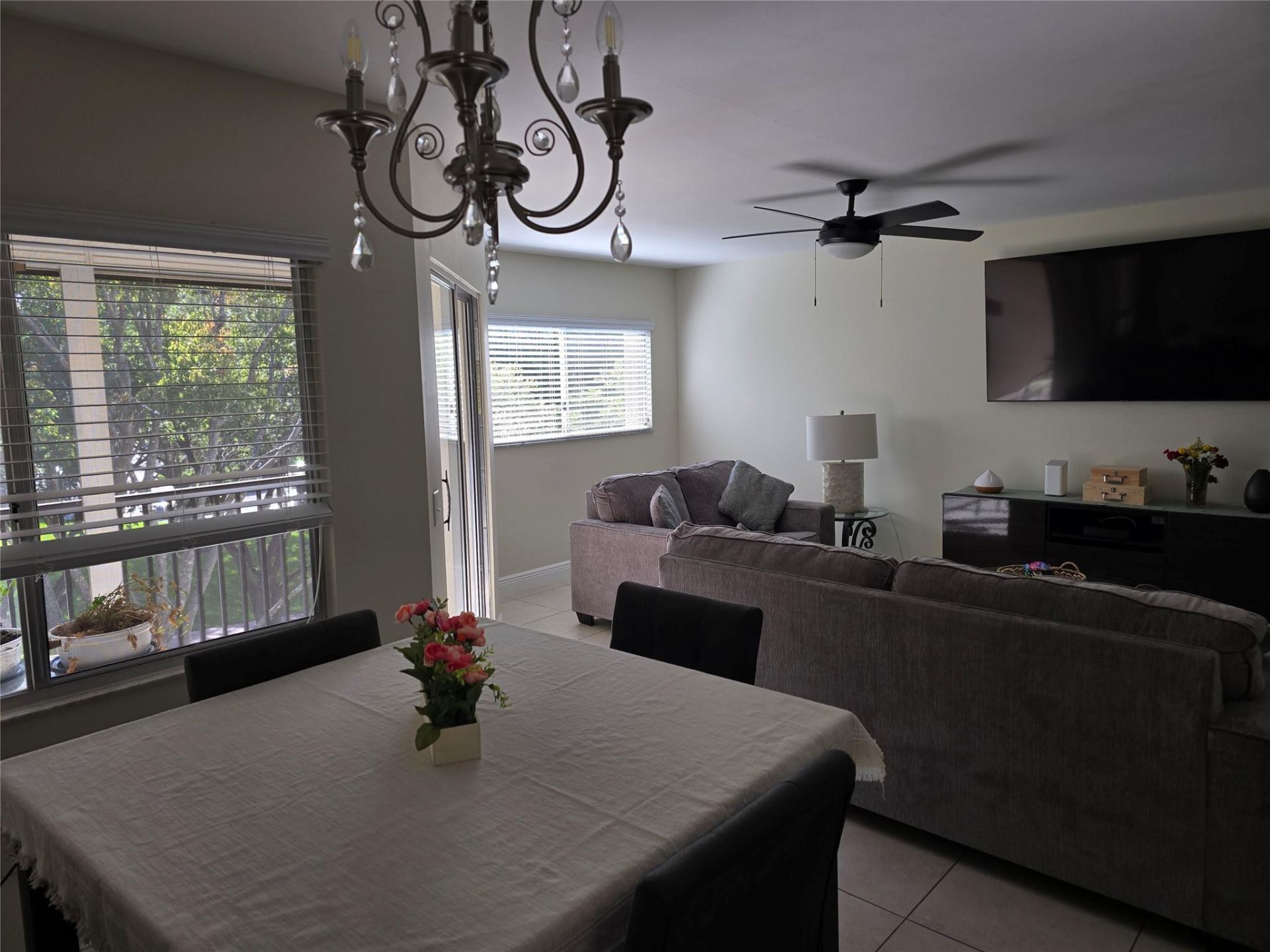 1200 SW 137th Avenue, Unit 312E, Pembroke Pines, FL 33027 Photo