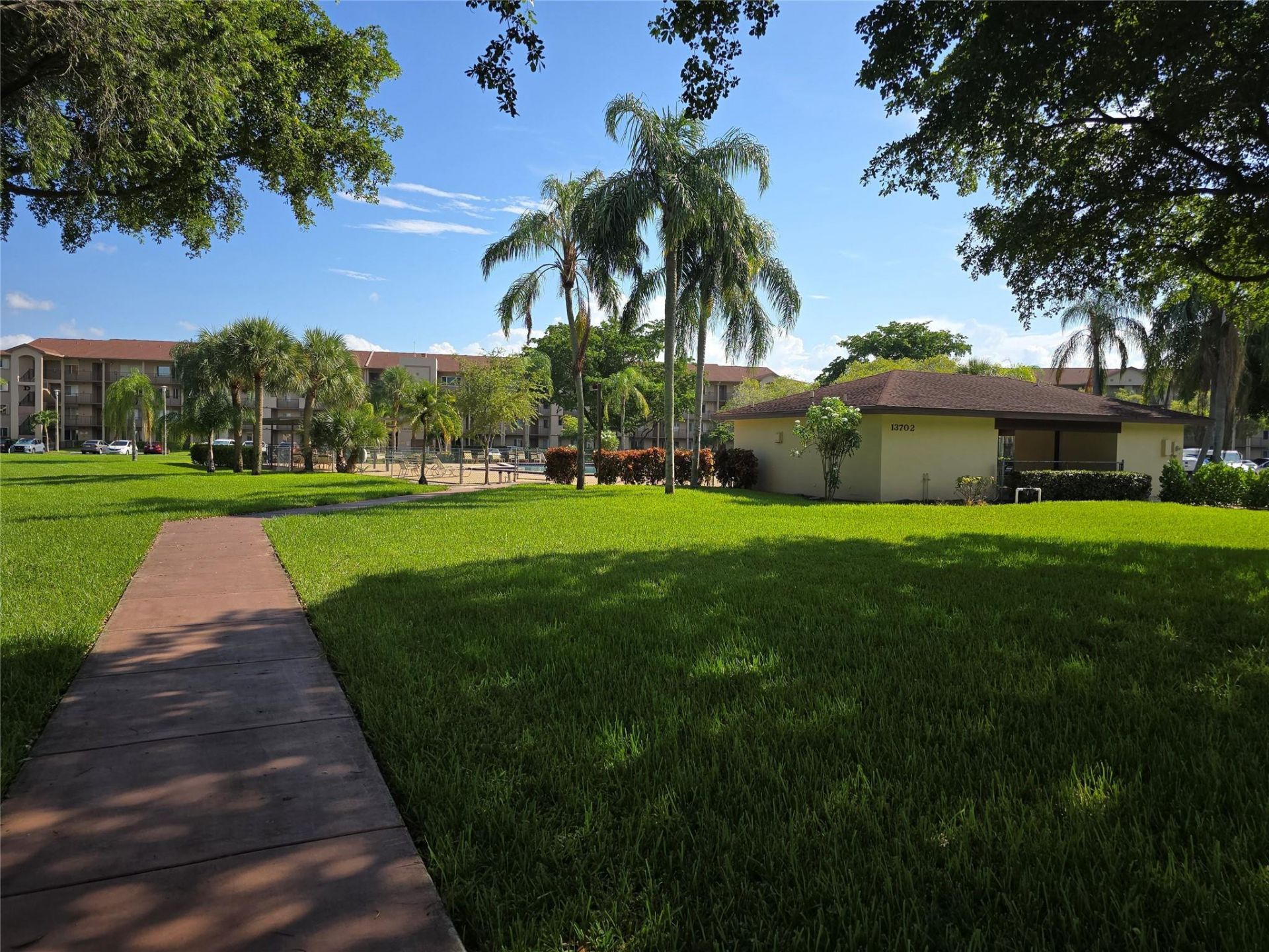 1200 SW 137th Avenue, Unit 312E, Pembroke Pines, FL 33027 Photo