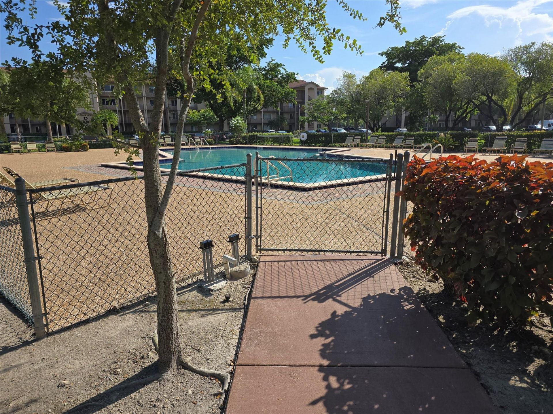 1200 SW 137th Avenue, Unit 312E, Pembroke Pines, FL 33027 Photo