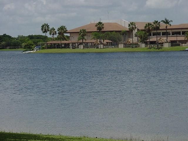 1200 SW 137th Avenue, Unit 312E, Pembroke Pines, FL 33027 Photo
