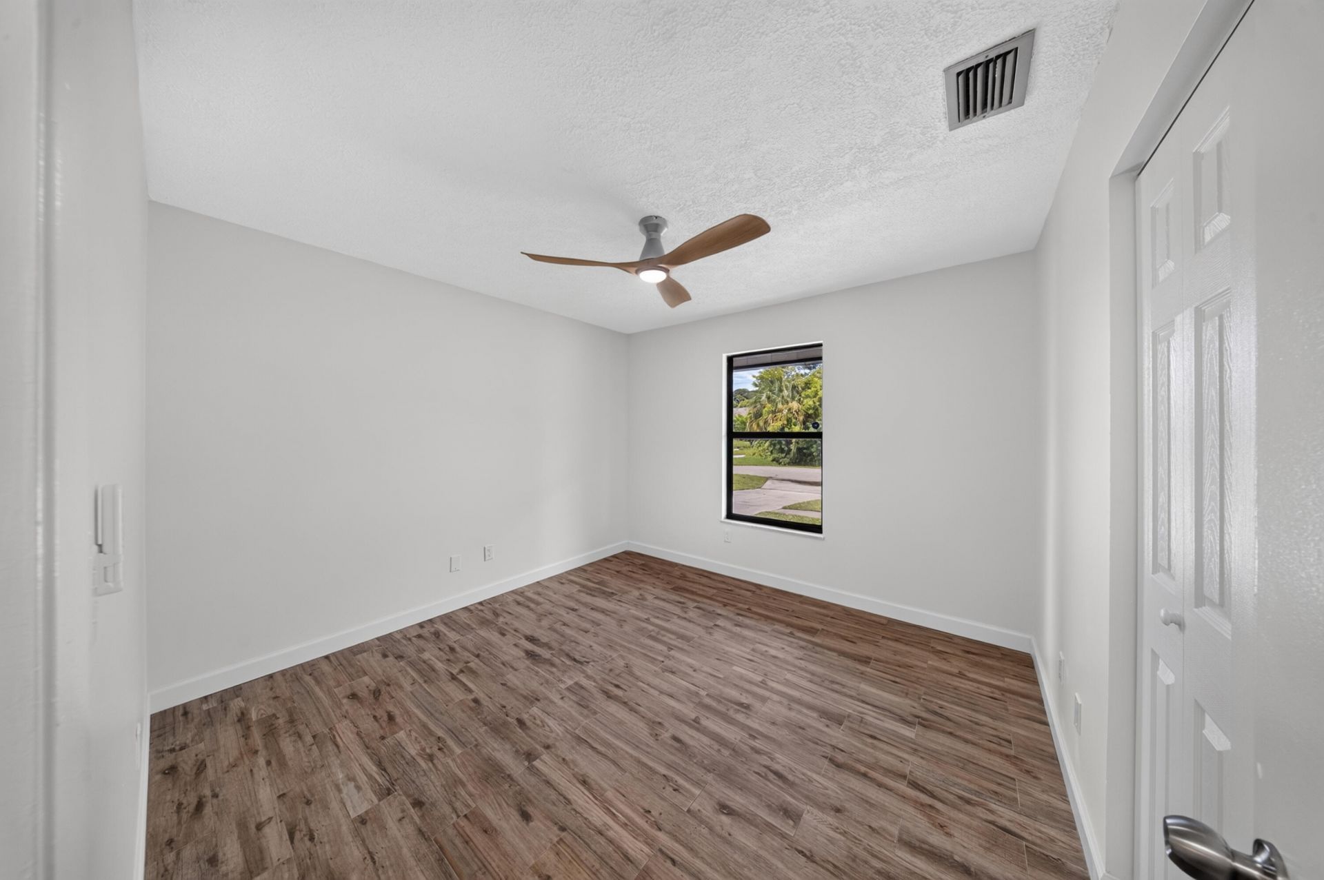 6101 Balsam Drive, Fort Pierce, FL 34982 Photo