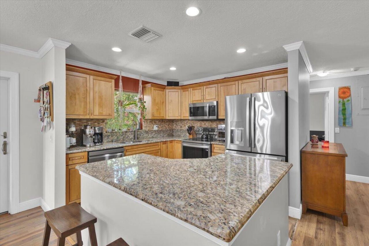 1121 SE Alamanda Lane, Stuart, FL 34996 Photo