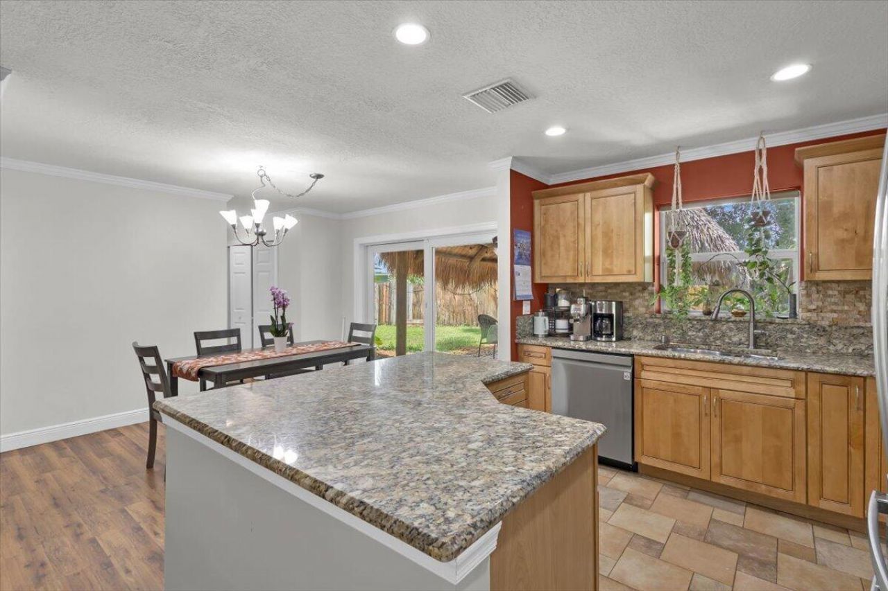 1121 SE Alamanda Lane, Stuart, FL 34996 Photo
