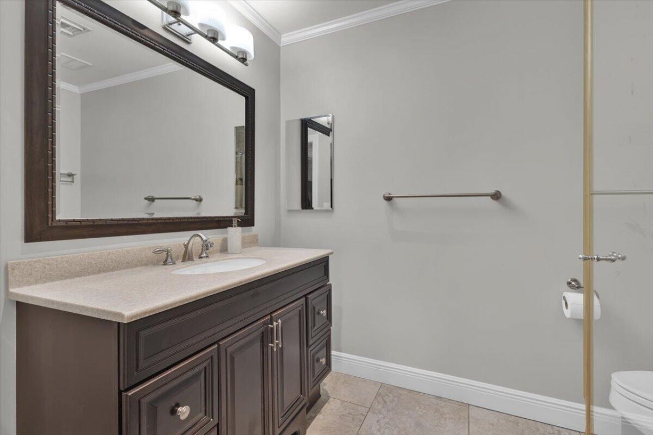 1121 SE Alamanda Lane, Stuart, FL 34996 Photo
