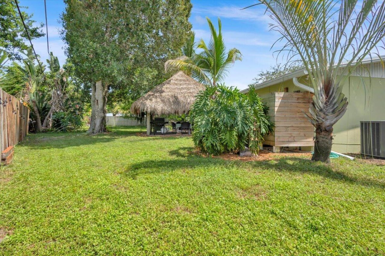 1121 SE Alamanda Lane, Stuart, FL 34996 Photo