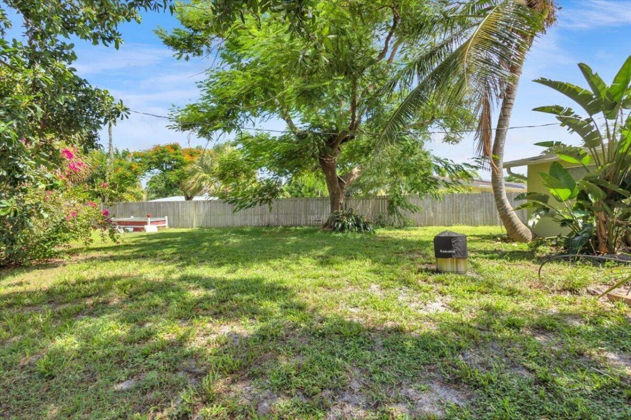 1121 SE Alamanda Lane, Stuart, FL 34996 Photo