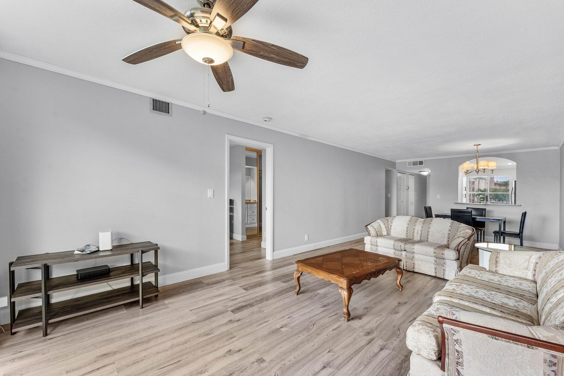 14307 Bedford Drive, Unit 204, Delray Beach, FL 33446 Photo