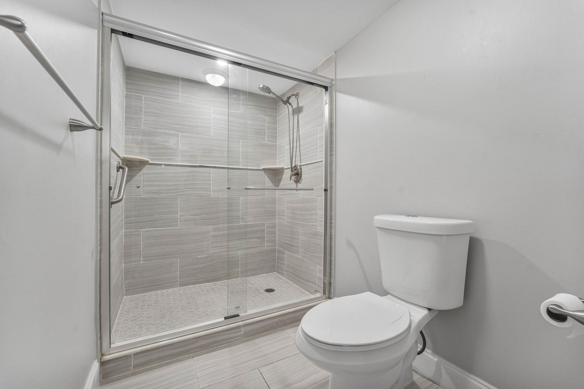 14307 Bedford Drive, Unit 204, Delray Beach, FL 33446 Photo