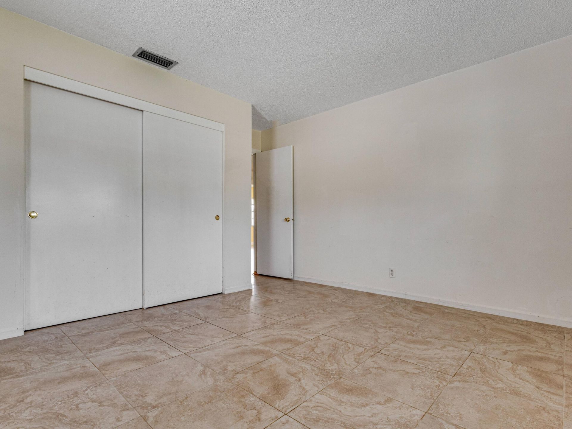 2016 SW Golf Lane Sw, Boynton Beach, FL 33426 Photo