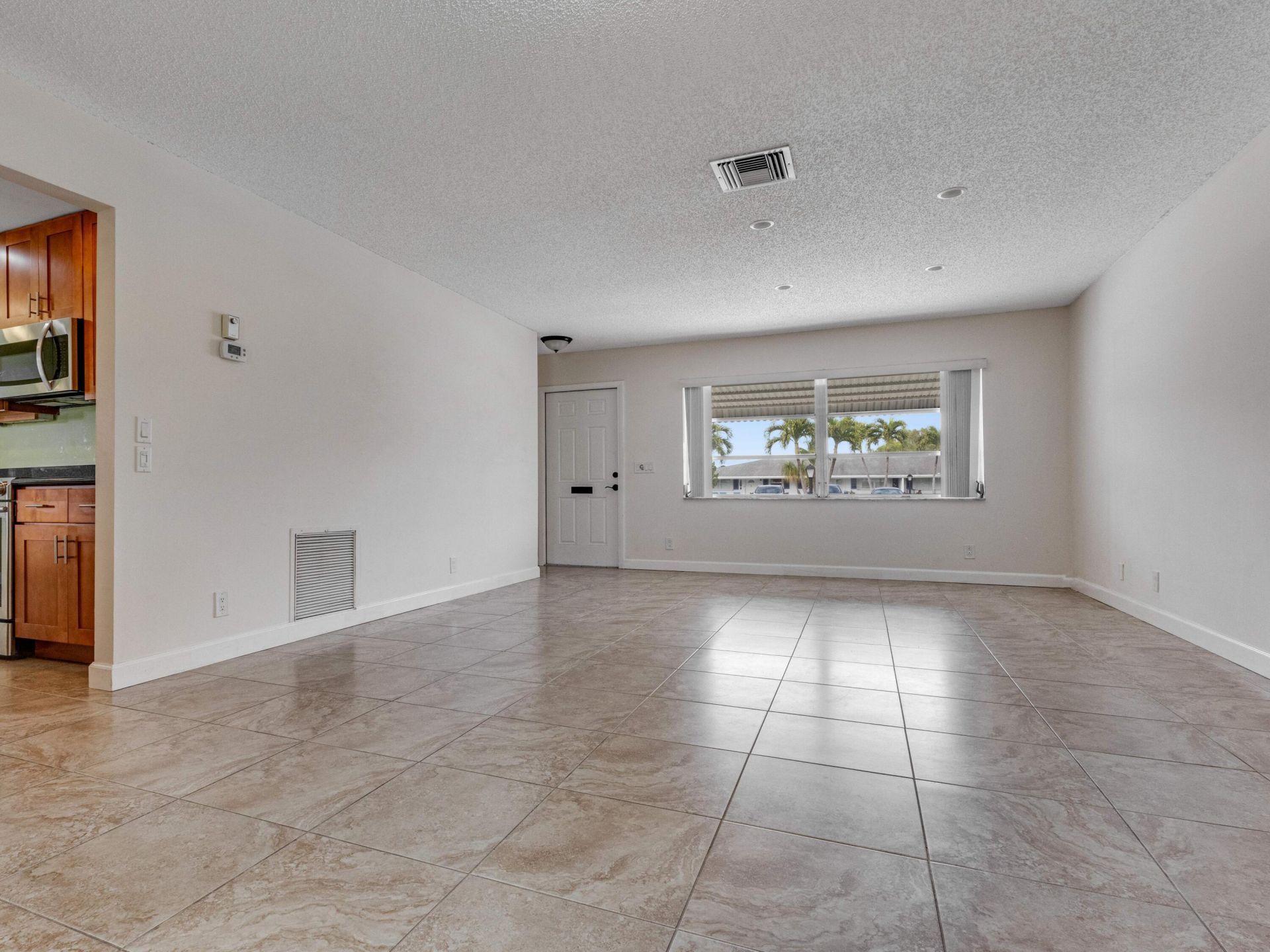 2016 SW Golf Lane Sw, Boynton Beach, FL 33426 Photo