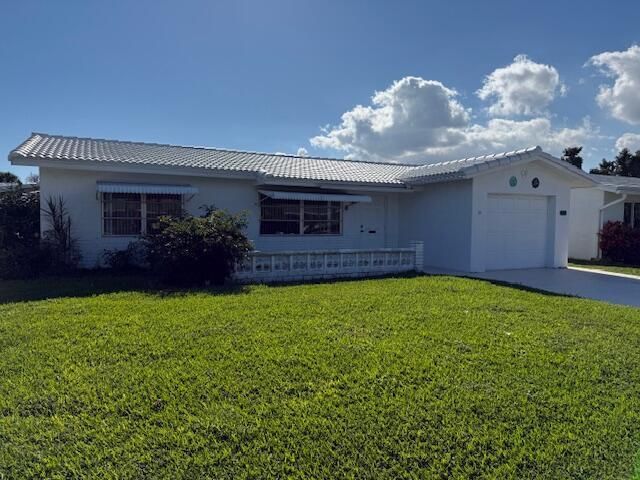 2016 SW Golf Lane Sw, Boynton Beach, FL 33426 Photo