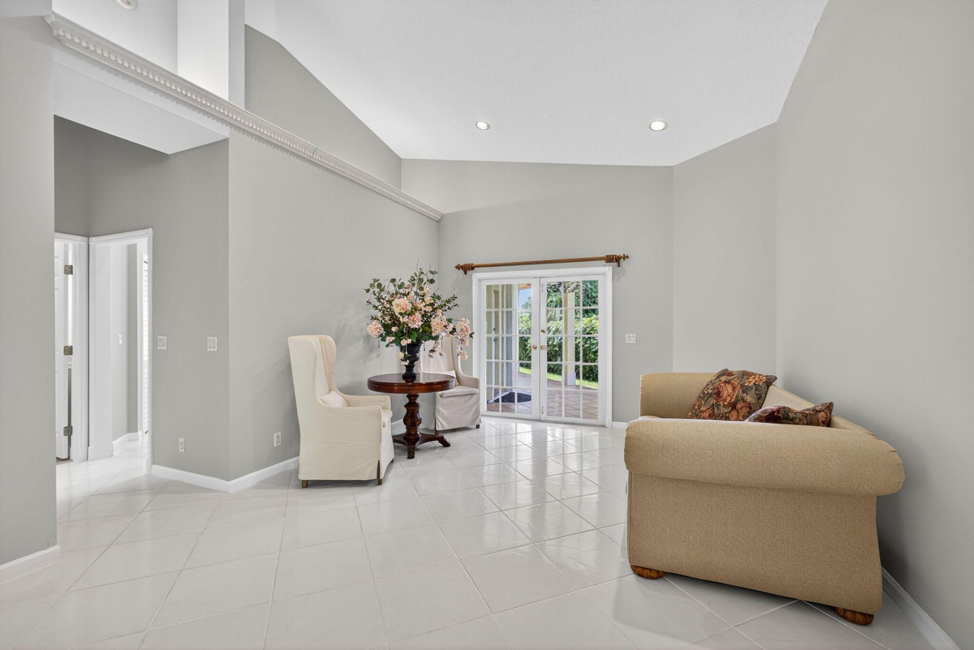 1052 W Shore Drive, West Palm Beach, FL 33406 Photo