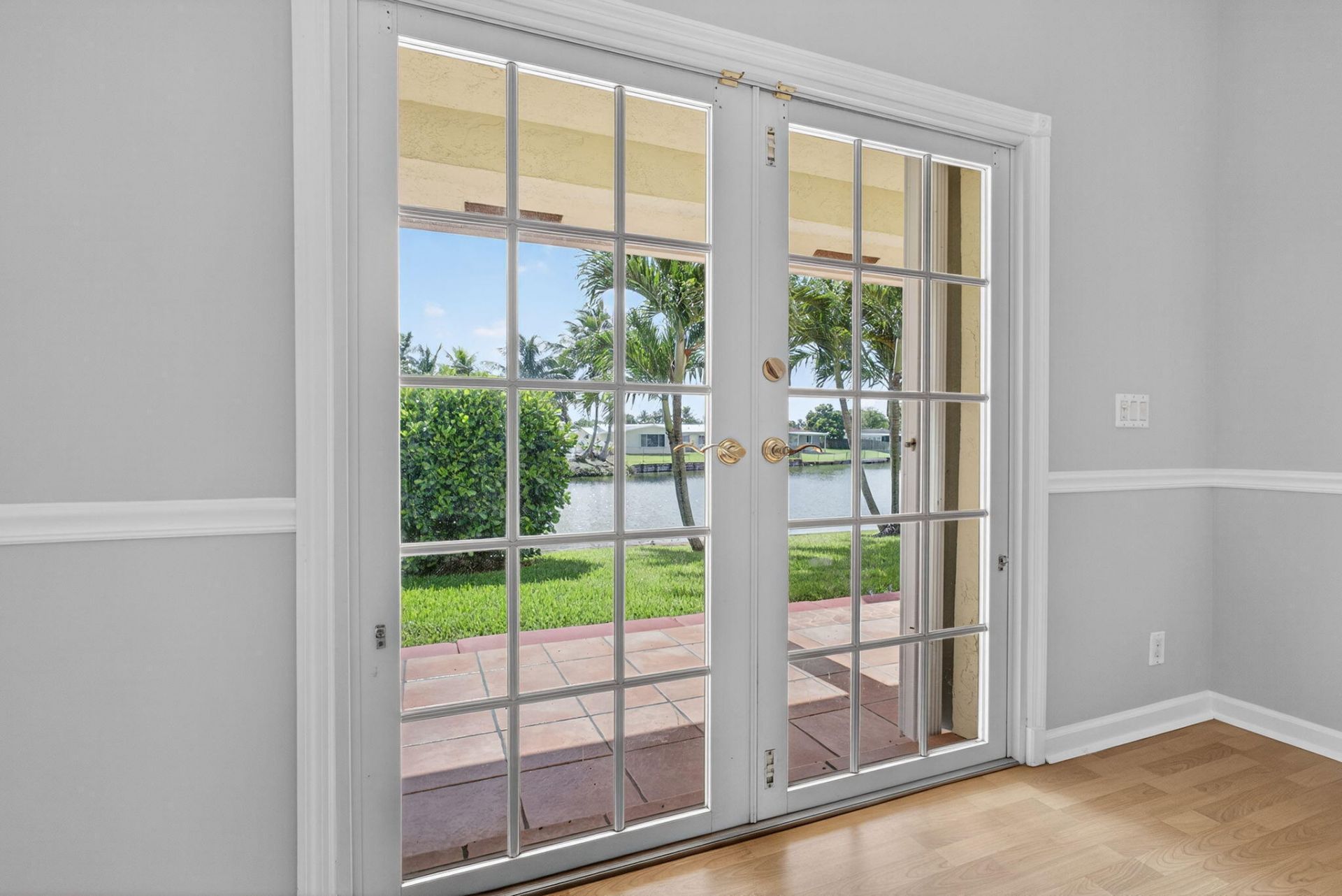1052 W Shore Drive, West Palm Beach, FL 33406 Photo