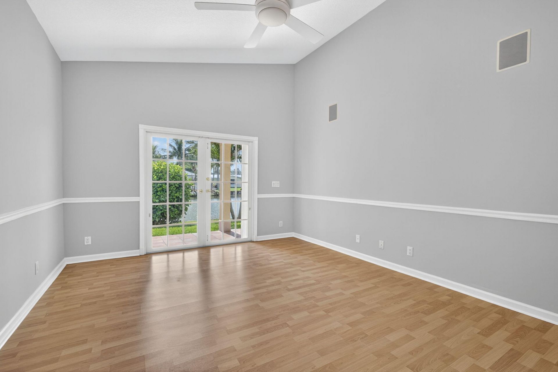 1052 W Shore Drive, West Palm Beach, FL 33406 Photo