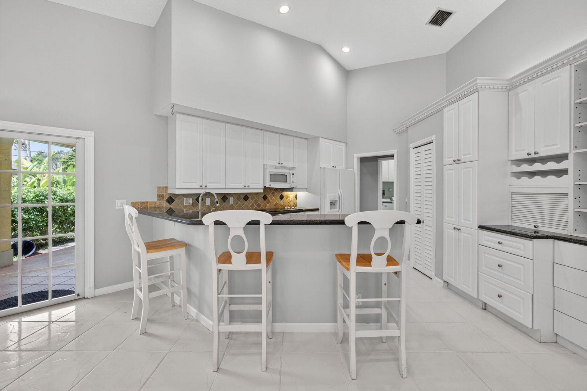 1052 W Shore Drive, West Palm Beach, FL 33406 Photo