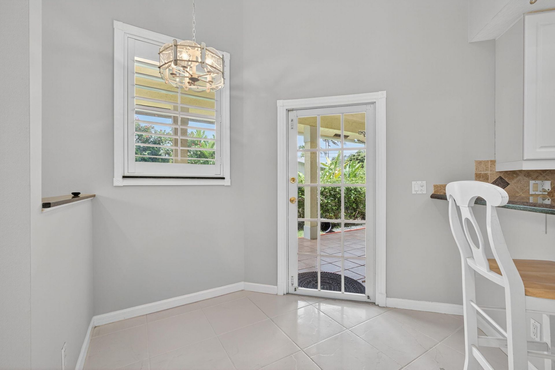 1052 W Shore Drive, West Palm Beach, FL 33406 Photo