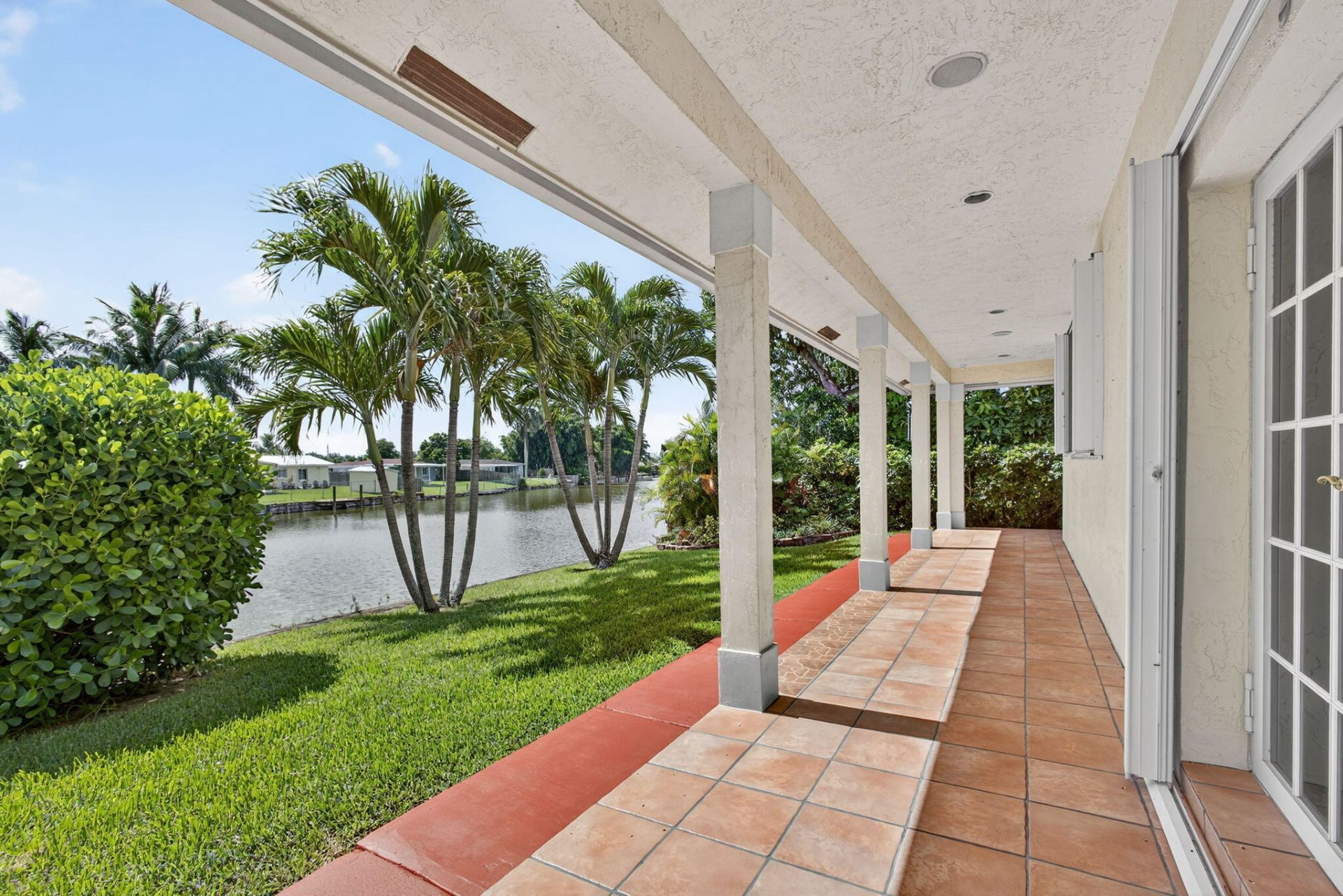 1052 W Shore Drive, West Palm Beach, FL 33406 Photo
