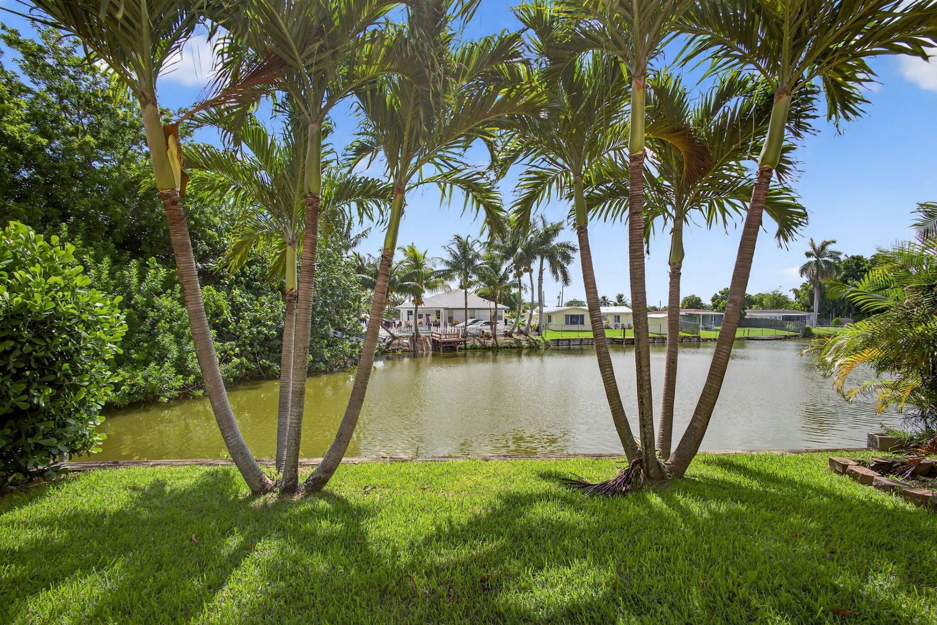 1052 W Shore Drive, West Palm Beach, FL 33406 Photo